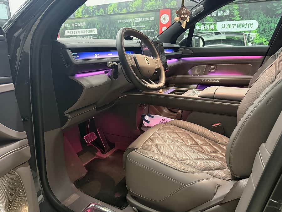 NIO ES8 2026 6-Seater Executive Luxury - zdjęcie 4