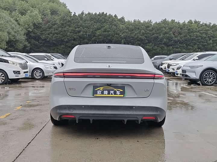 NIO ET5 2024 75kWh - zdjęcie 17