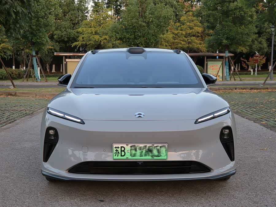 NIO ET5T 2024 75kWh Touring - zdjęcie 1