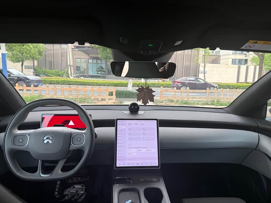 NIO ET5T 2024 75kWh Touring - zdjęcie 11