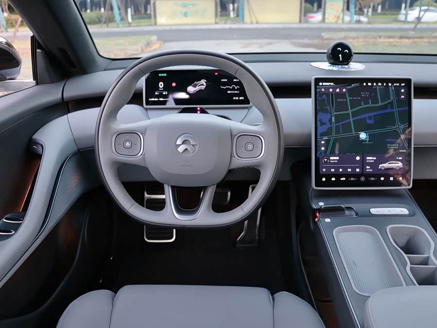 NIO ET5T 2024 75kWh Touring - zdjęcie 13