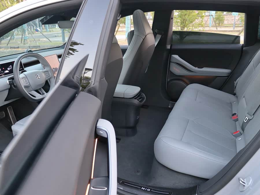 NIO ET5T 2024 75kWh Touring - zdjęcie 14