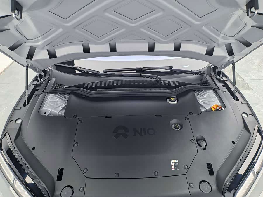 NIO ET5T 2025 75kWh Touring - zdjęcie 10