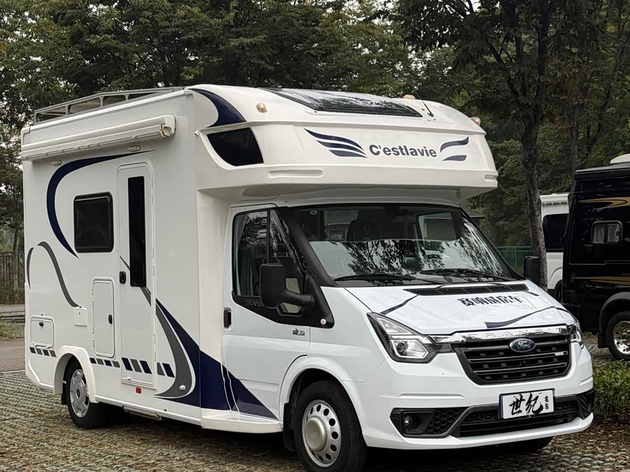 New Generation Transit C-Class RV 2023 2.2T Diesel - zdjęcie 3