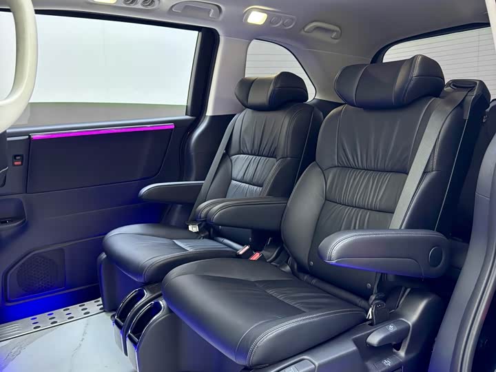 Odyssey 2022 2.0L e:HEV Sharp Luxury - zdjęcie 19