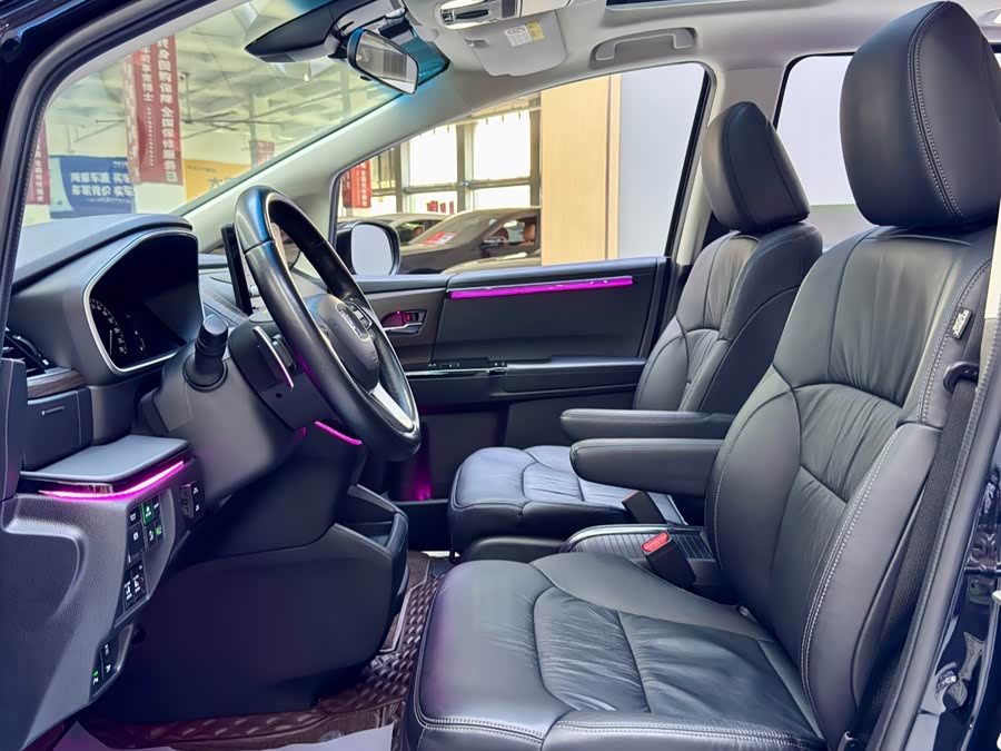Odyssey 2022 2.0L e:HEV Sharp Luxury - zdjęcie 3