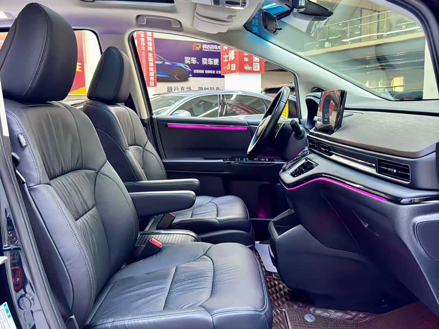 Odyssey 2022 2.0L e:HEV Sharp Luxury - zdjęcie 4