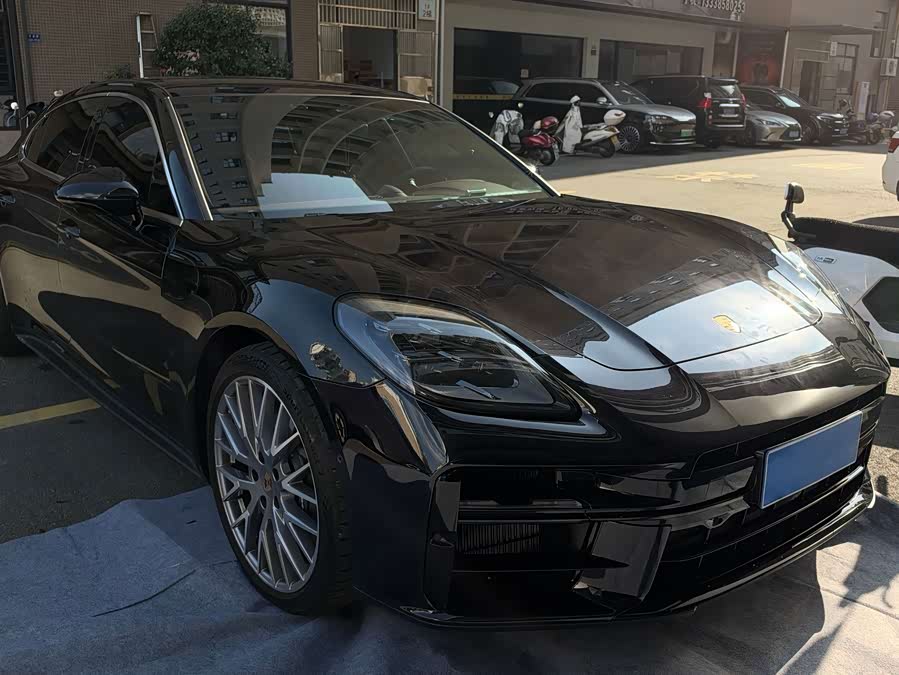 Panamera Eternal Edition 2.9T - zdjęcie 2