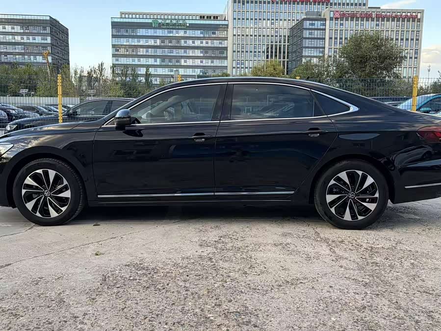Passat 2023 280TSI Elite - zdjęcie 3