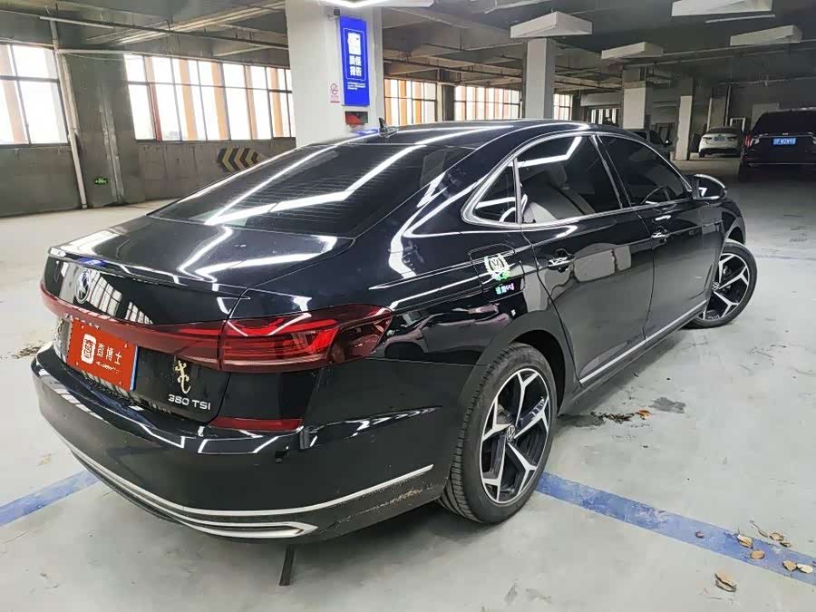 Passat 2024 380TSI Starry Dragon Edition - zdjęcie 5