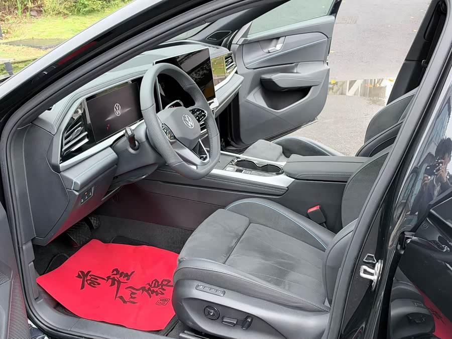 Passat 2025 Pro 380TSI Starry Dragon Luxury - zdjęcie 4