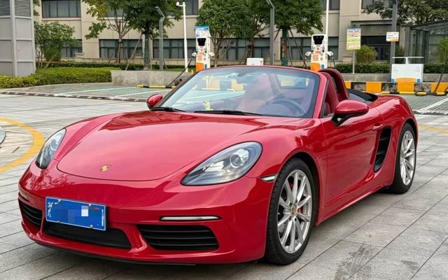 Porsche 718 2022 Boxster 2.0T