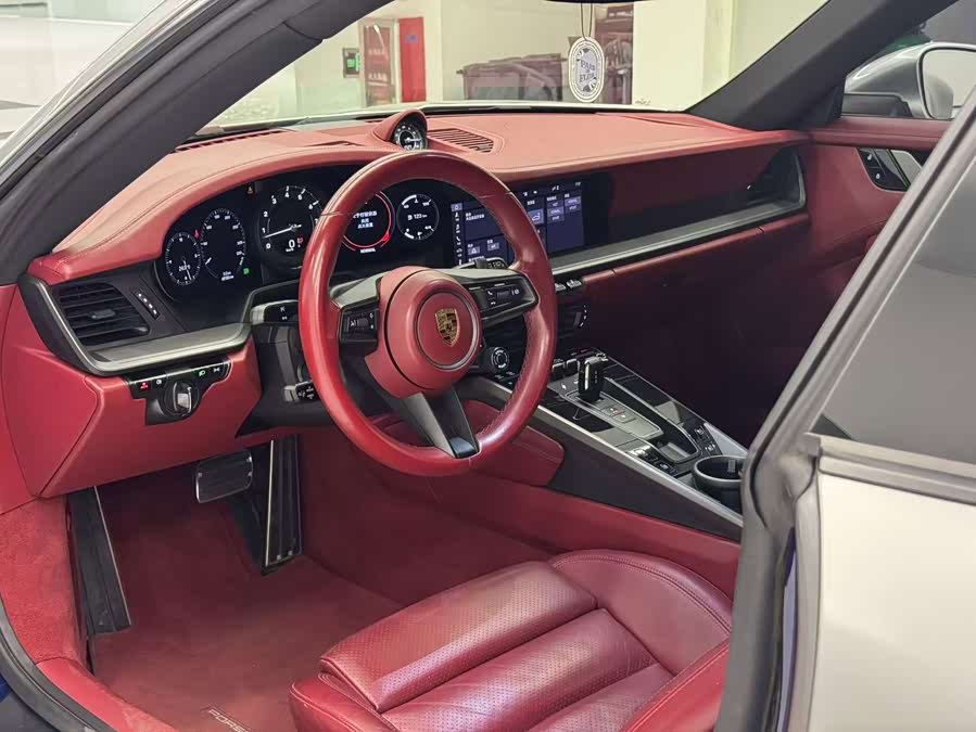 Porsche 911 2020 Carrera 3.0T - zdjęcie 17