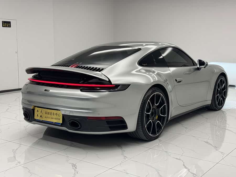 Porsche 911 2020 Carrera 3.0T - zdjęcie 19