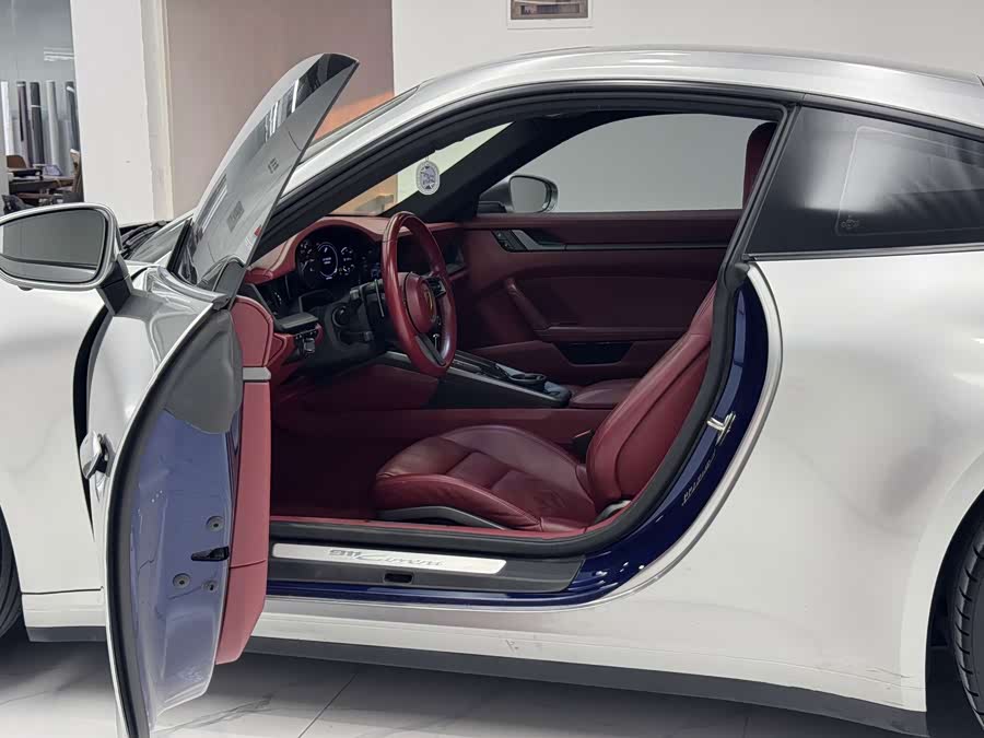 Porsche 911 2020 Carrera 3.0T - zdjęcie 6