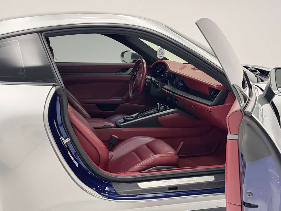 Porsche 911 2020 Carrera 3.0T - zdjęcie 9