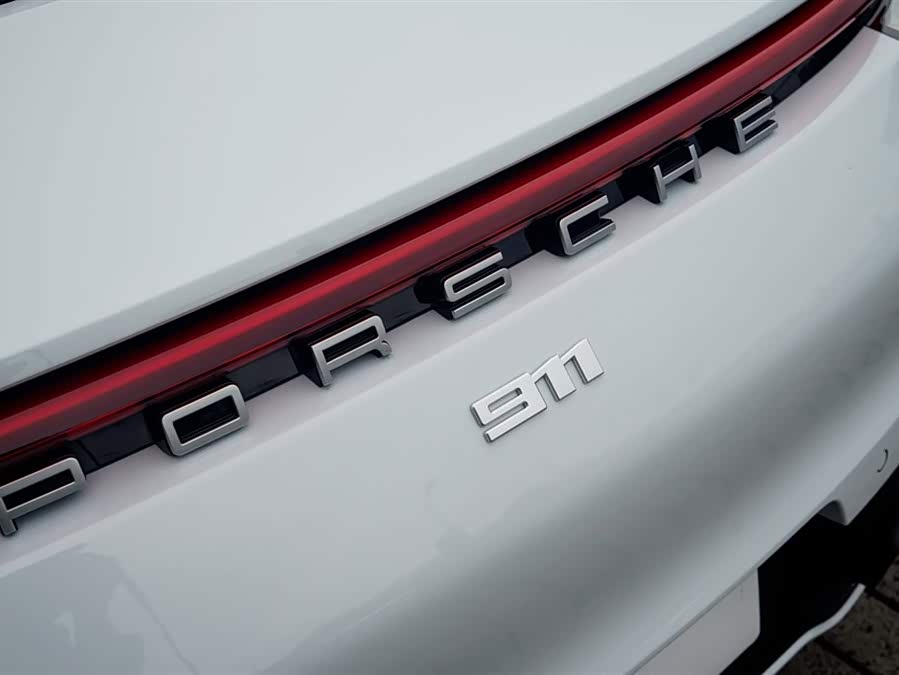 Porsche 911 2023 Carrera 3.0T - zdjęcie 17