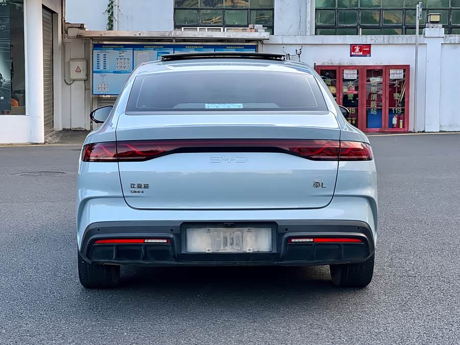 Qin L 2024 DM-i 120KM Excellence - zdjęcie 11