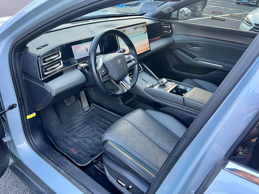 Qin L 2024 DM-i 120KM Excellence - zdjęcie 3