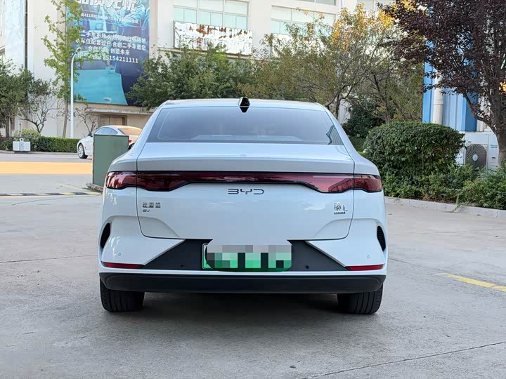 Qin L 2025 EV 545KM Excellence - zdjęcie 13