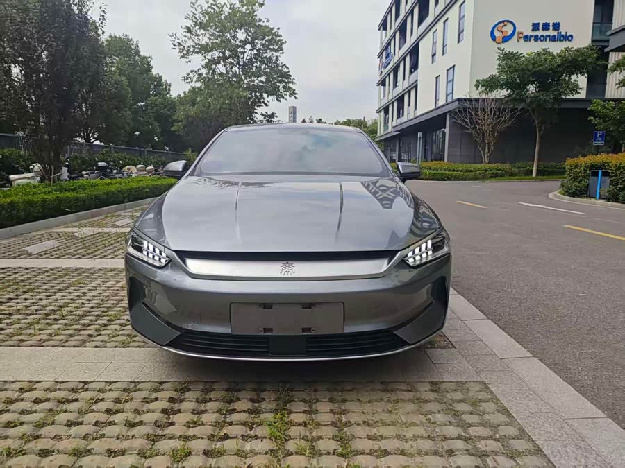 Qin PLUS 2024 Glory EV 510KM Leading - zdjęcie 1