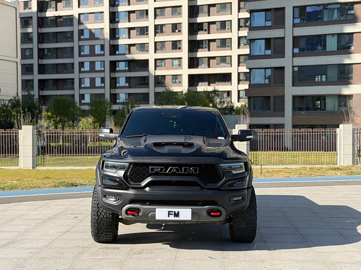 RAM Trucks 2022 6.2T US Version - zdjęcie 19