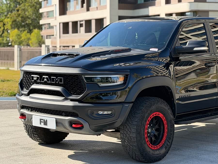 RAM Trucks 2022 6.2T US Version - zdjęcie 5