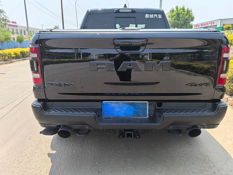 RAM Trucks T-Rex 2023 6.2T Auto - zdjęcie 8