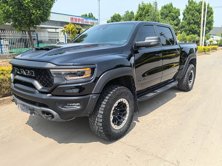 RAM Trucks T-Rex 2023 6.2T Auto - zdjęcie 9