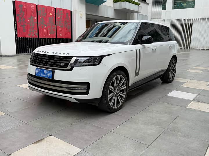 Range Rover 2024 3.0 L6 400PS Long Wheelbase Seven-Seater - zdjęcie 14