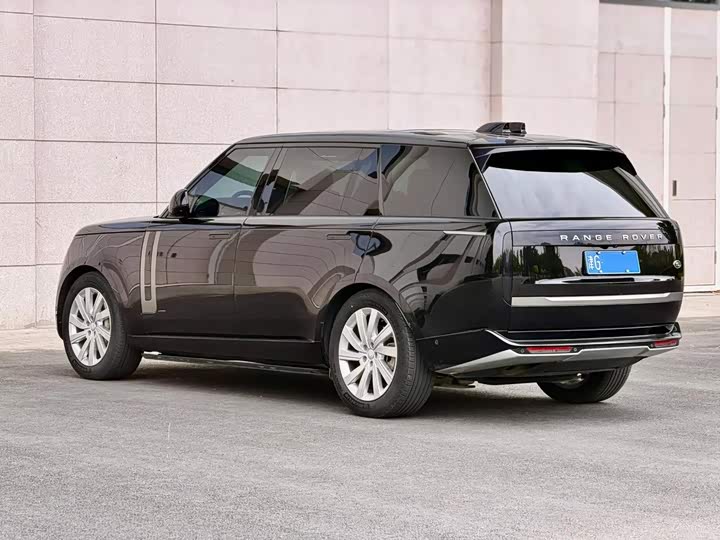 Range Rover 2024 3.0 L6 400PS Long Wheelbase Seven-Seater - zdjęcie 18