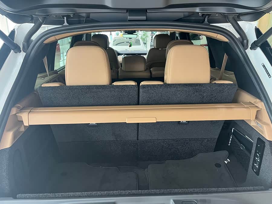Range Rover 2024 3.0 L6 400PS Long Wheelbase Seven-Seater - zdjęcie 7