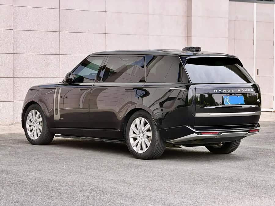 Range Rover 2024 3.0 L6 400PS Long Wheelbase Seven-Seater - zdjęcie 9
