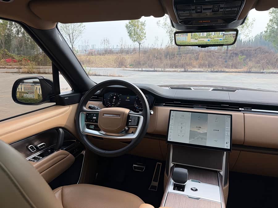 Range Rover 2025 3.0 L6 360PS Luxury - zdjęcie 11