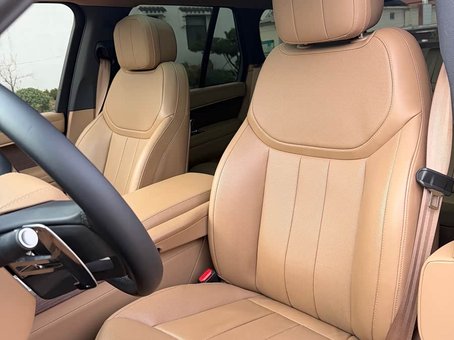 Range Rover 2025 3.0 L6 360PS Luxury - zdjęcie 12