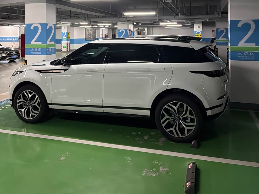 Range Rover Evoque 2026 Range Rover Evoque L SE - zdjęcie 3