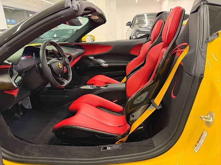 SF90 2021 3.9T V8 Spider - zdjęcie 14