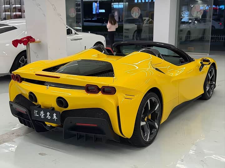 SF90 2021 3.9T V8 Spider - zdjęcie 16