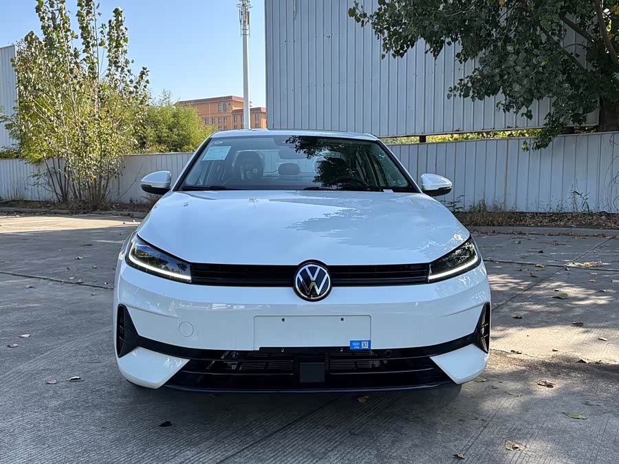 Sagitar 2026 L 300TSI DSG Elite - zdjęcie 3