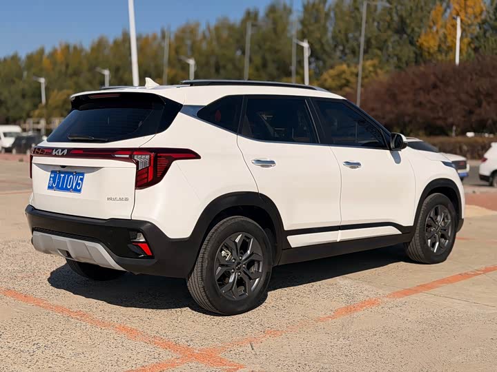 Saitus 2023 1.5L CVT Luxury - zdjęcie 20