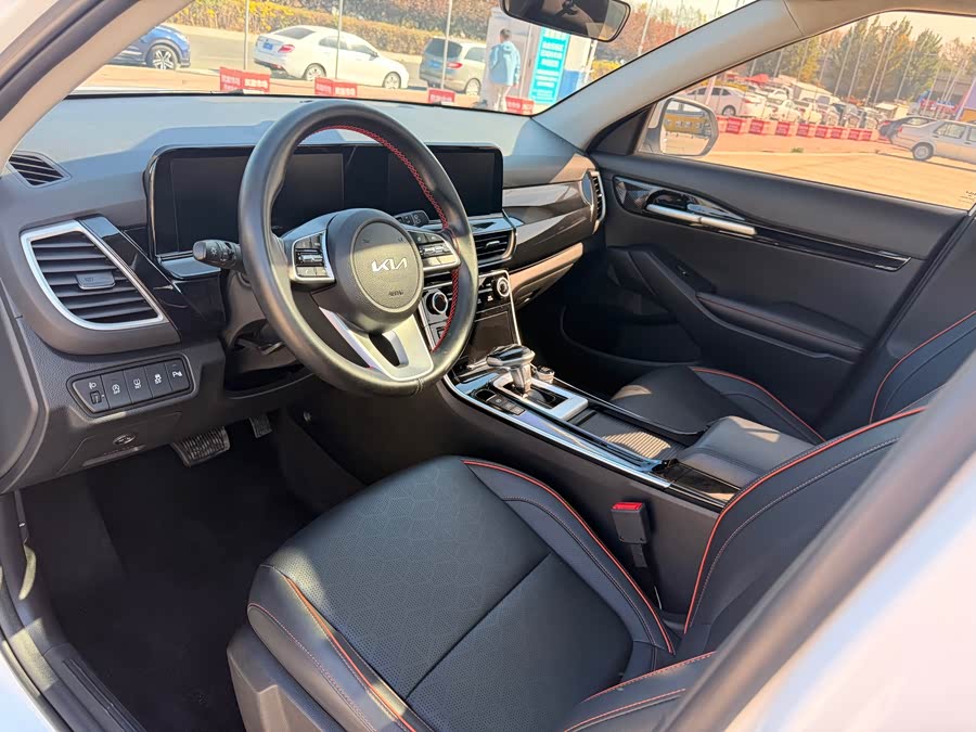 Saitus 2023 1.5L CVT Luxury - zdjęcie 8