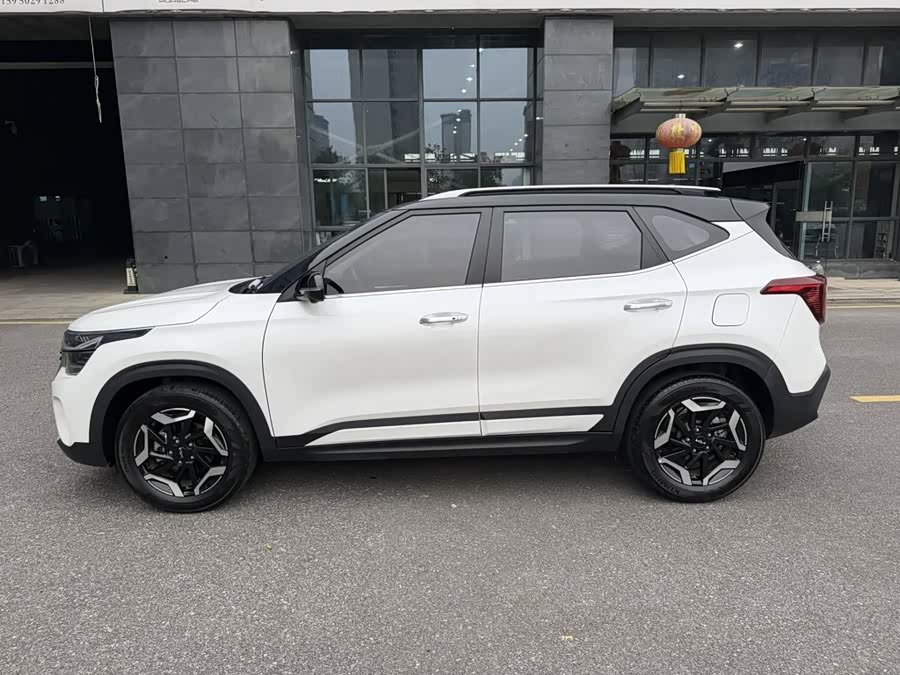 Saitus 2023 1.5L CVT Premium - zdjęcie 3