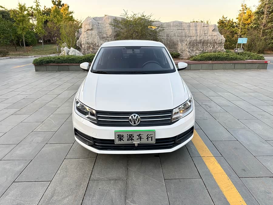 Santana 2021 1.5L Manual Style Version - zdjęcie 1
