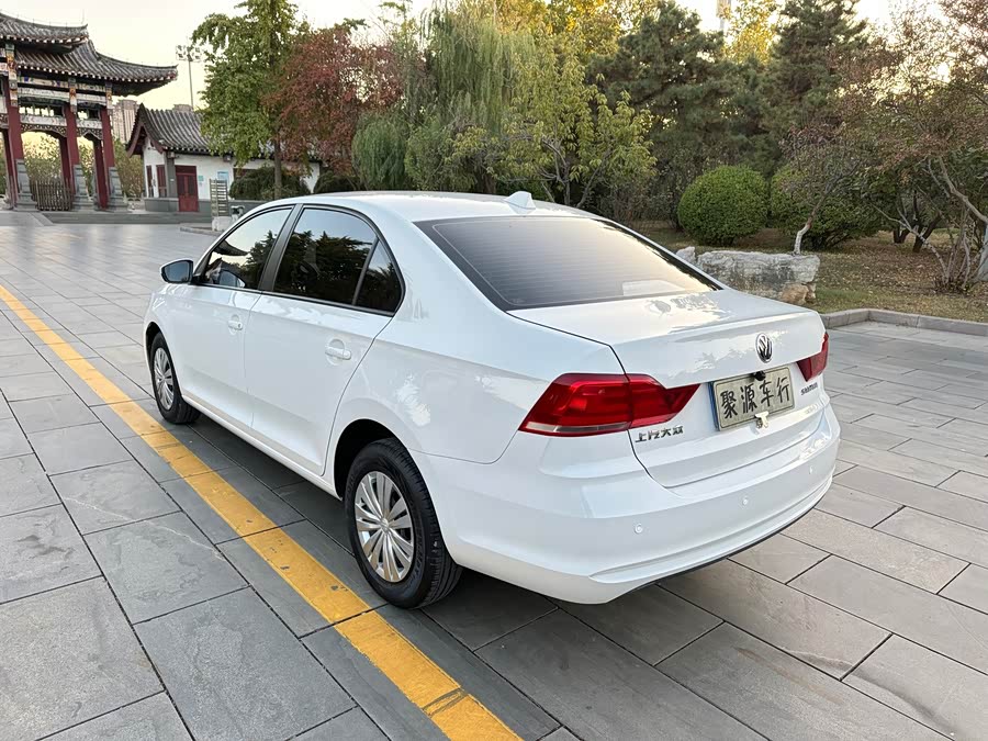 Santana 2021 1.5L Manual Style Version - zdjęcie 5