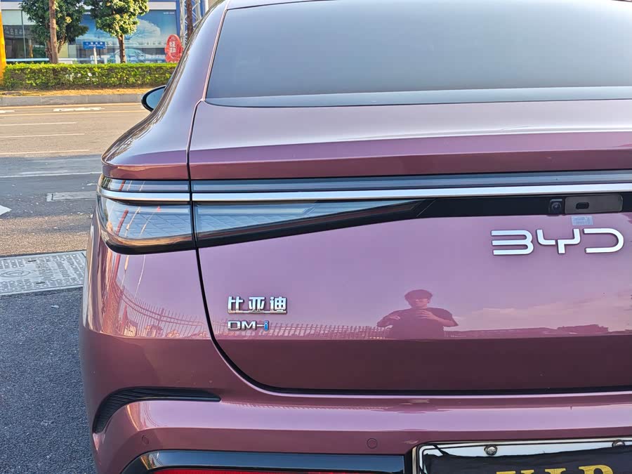 Seal 2023 DM-i 1.5T 121km Flagship - zdjęcie 12
