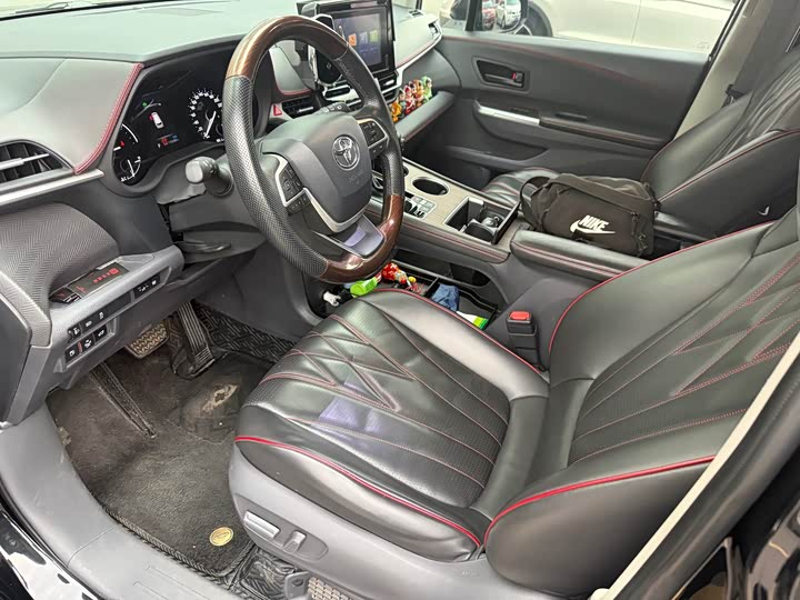 Sienna 2024 2.5L Hybrid Comfort - zdjęcie 8