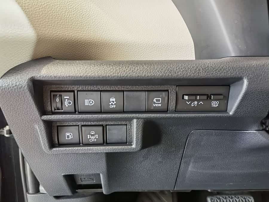 Sienna 2024 2.5L Hybrid Premium - zdjęcie 6