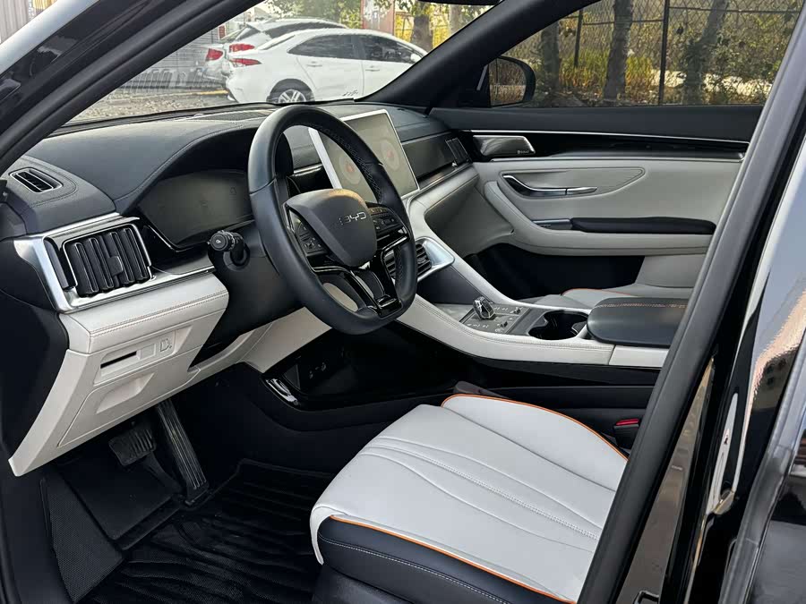 Song PLUS New Energy 2024 Honor Edition EV 520km Luxury - zdjęcie 14