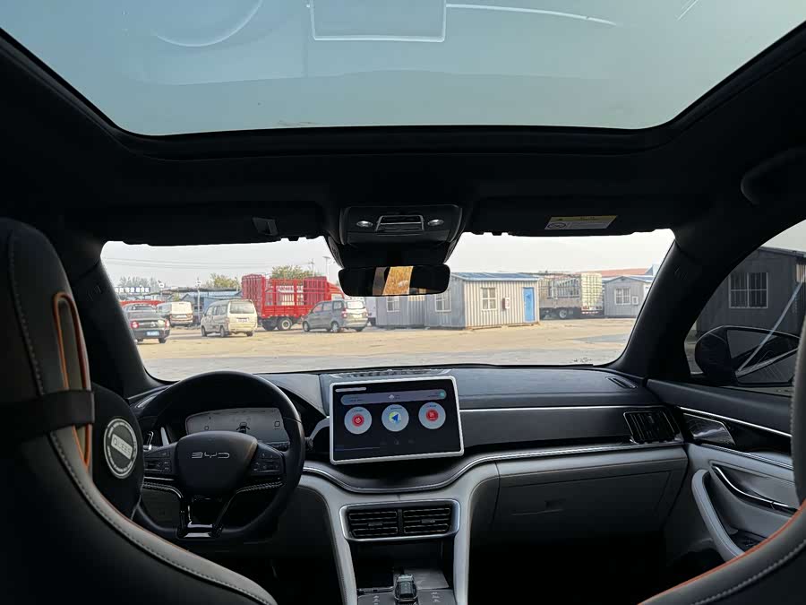 Song PLUS New Energy 2024 Honor Edition EV 520km Luxury - zdjęcie 19