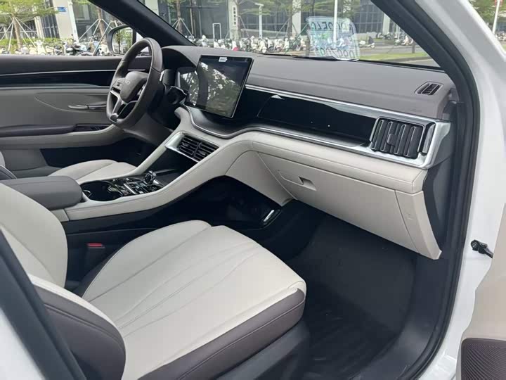Song PLUS New Energy 2025 EV 520km Luxury - zdjęcie 20